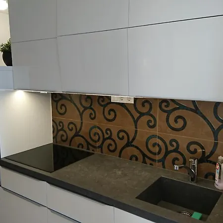 Galerius Golden 아파트