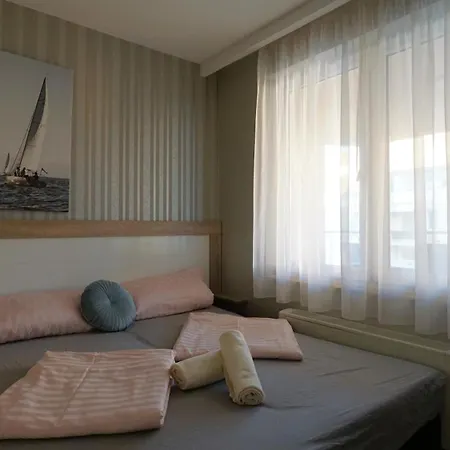 Galerius Golden Lejlighed *