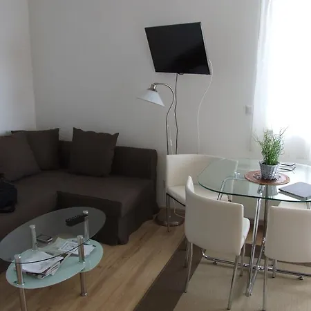 Apartament Galerius Golden *