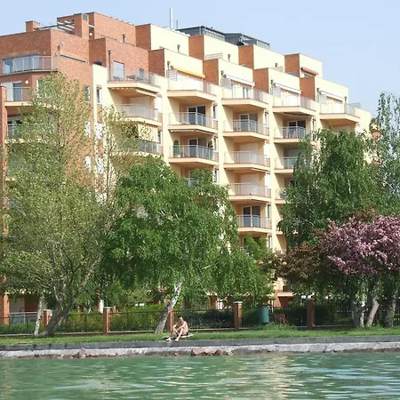 아파트 Galerius Golden 시오포크