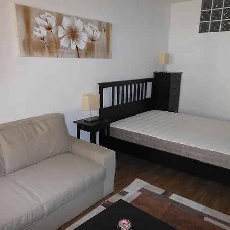 Galerius Golden 아파트 *