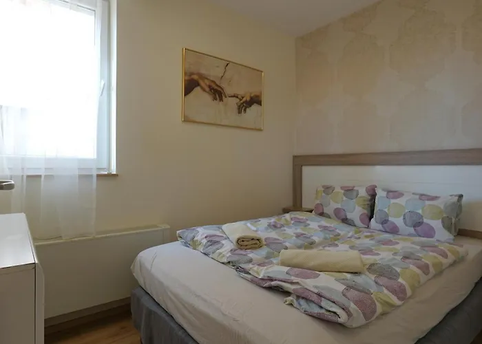 Διαμέρισμα Galerius Golden *